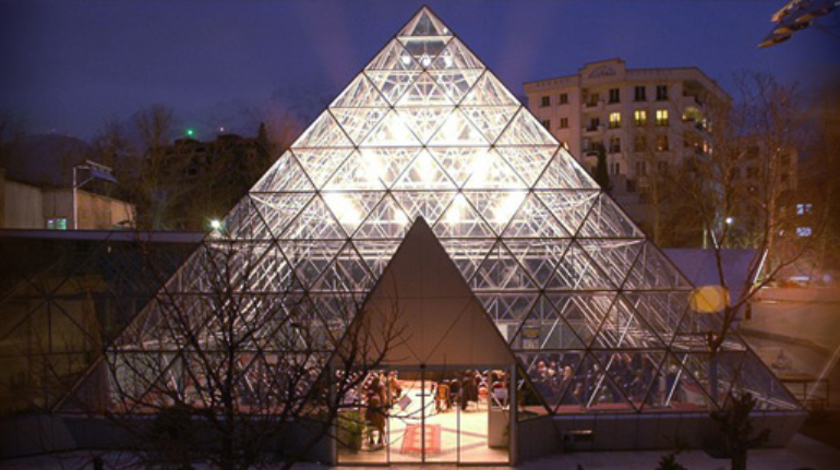 سازه فضاکار , سازه فضایی , space frame structure